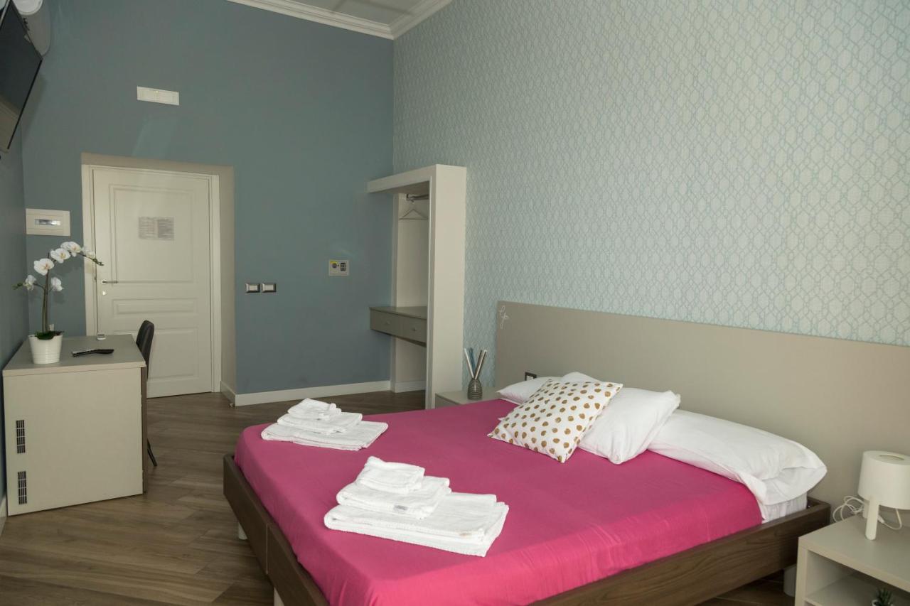 Garibaldi Rooms 那不勒斯 外观 照片