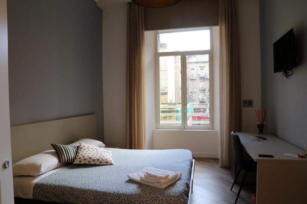Garibaldi Rooms 那不勒斯 外观 照片